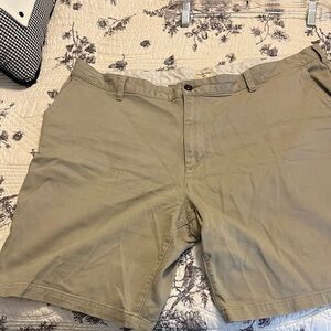 Dockers Men's Khaki Flat Front Shorts